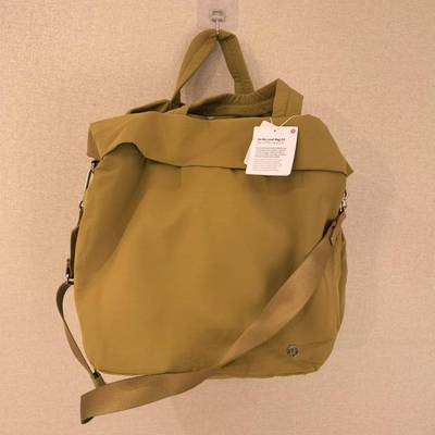 luluOnMyLeveL女士背包