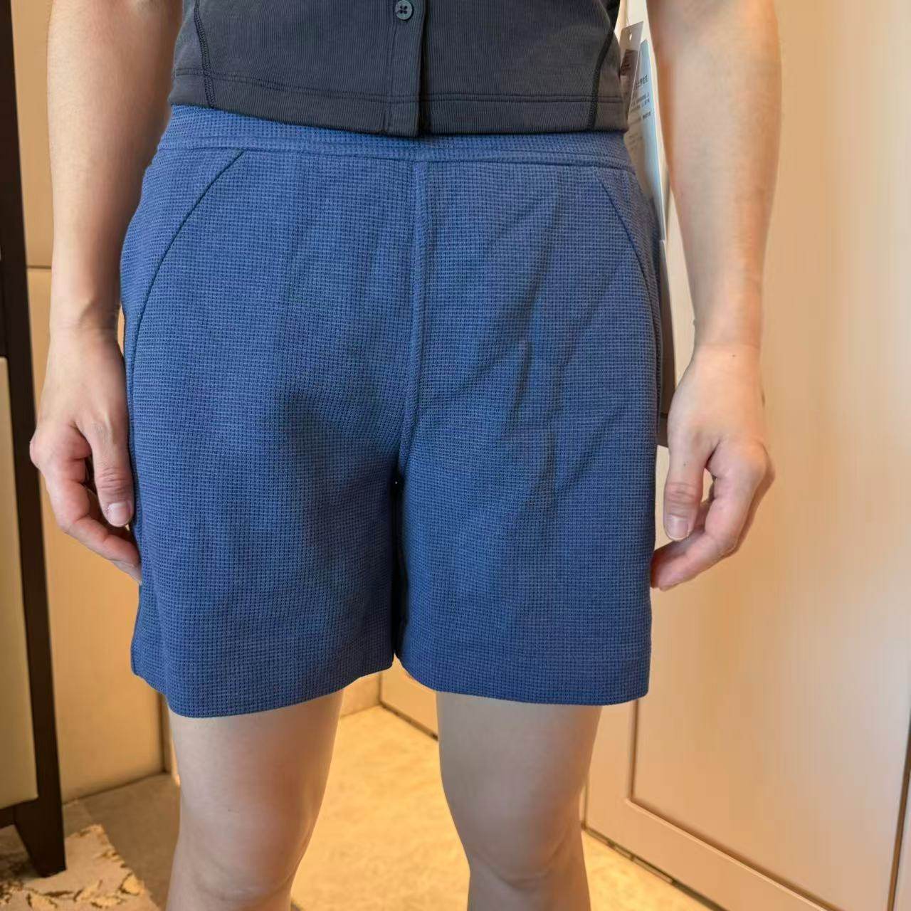 lululemon scuba 女士高腰短裤5'' 华夫格,运动/瑜伽/健身/球迷用品,瑜伽中/短裤,淘宝优惠券,粉丝福利购,淘宝优惠卷