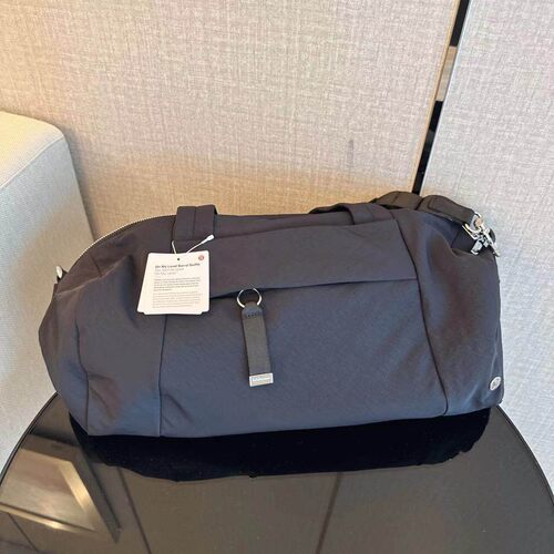 lululemon on my level darrel duffle 旅行袋 水桶包