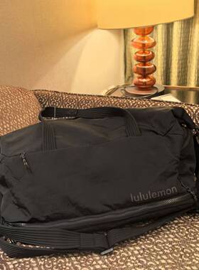 lululemon Gym Duffle Bag 运动健身包