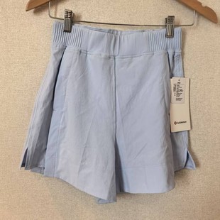 lululemon stretch woven 女士宽松剪裁宽松短裤4''