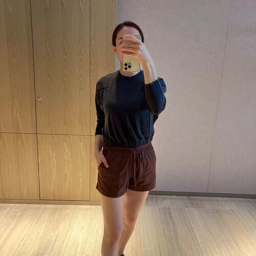 女士短款长袖T恤lululemon