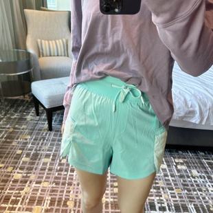 lululemon wovenair 女士徒步高腰短裤