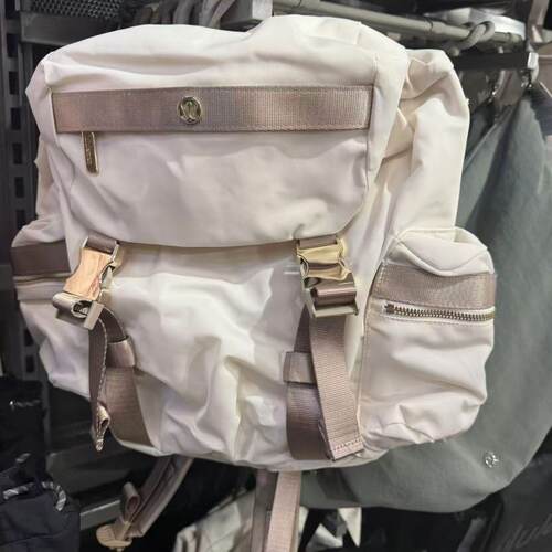 lululemon Wunderlust backpack 双肩背包