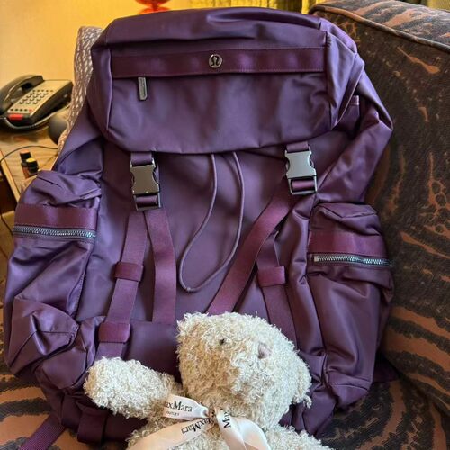 lululemon Wunderlust backpack 双肩背包