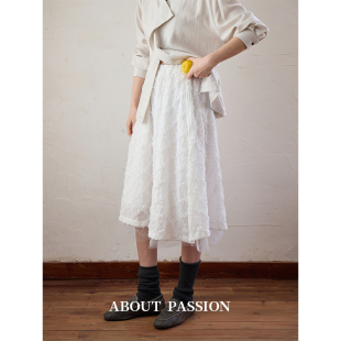 立体刺绣双层纱裙 About Passion