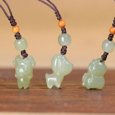 和田玉十二生肖手机链钥匙扣