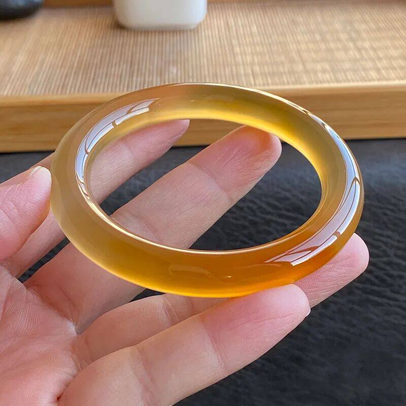 橙色古风圆条手镯亮色中国风巴西无烧无染天然玛瑙福镯少女款超仙