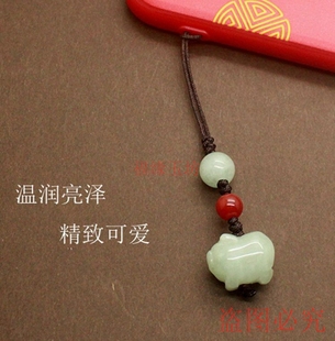 天然翡翠小玉猪吊坠手机链生肖猪包包挂饰钥匙扣玉挂件简约吉祥物