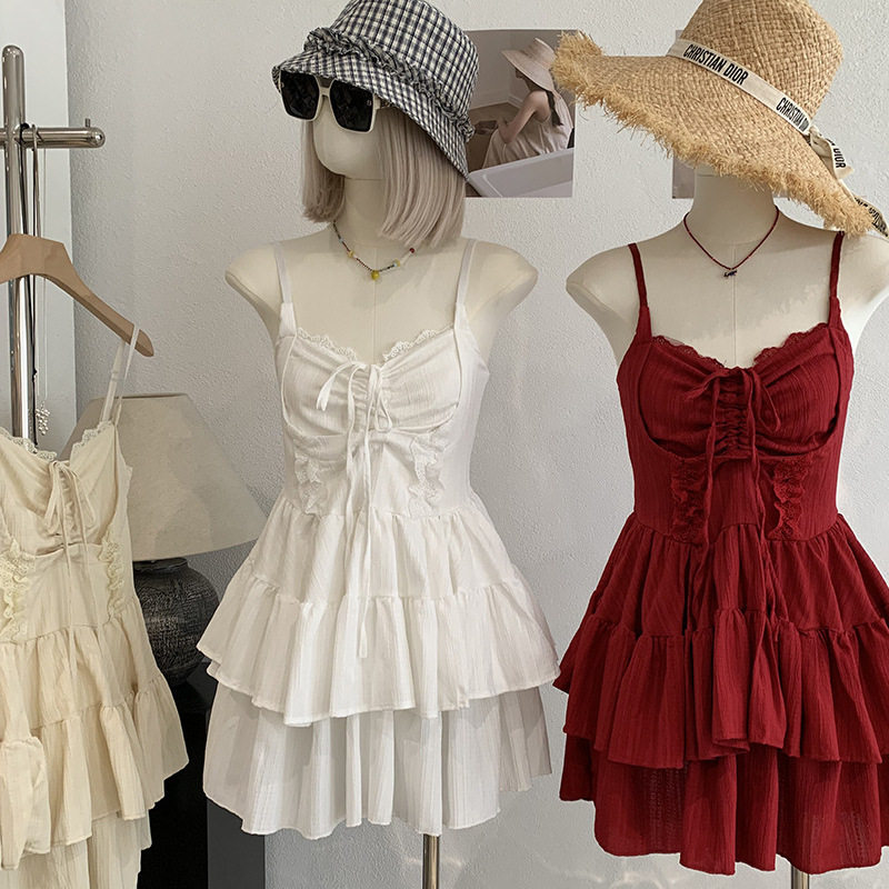 蕾丝拼接抽绳系带收腰显瘦吊带纯色百搭蓬蓬裙连衣裙高腰v领温柔