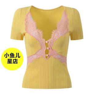 法式浪漫早春款奶油黄蕾丝拼接气质时尚修身显瘦V领短袖针织上衣