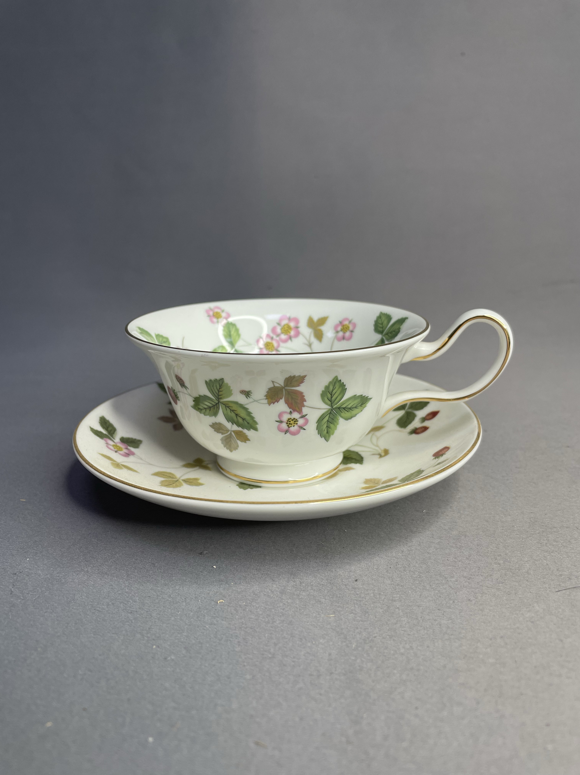 日本舶来全新正品英国Wedgwood瓷器经典野草莓系列咖啡杯