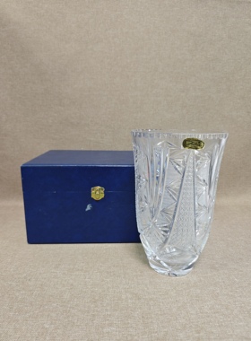日本进口全新正品波兰产Julia茱莉亚水晶花瓶花器手工切割2176g