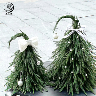 家用迷你氛围装饰圣诞花泥锥形圆锥尖头桌面摆件礼物平安夜礼物