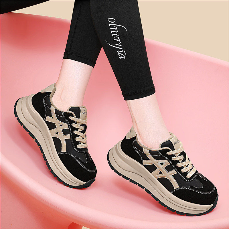 真皮女鞋黑色厚底运动鞋2025新款秋冬季加绒防滑软底不累脚休闲鞋