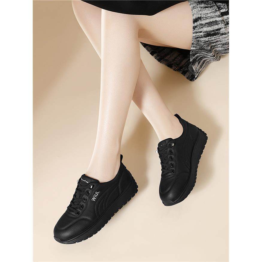 运动鞋休闲鞋松紧带休闲2025新款春季软皮面软底女款一脚蹬女鞋