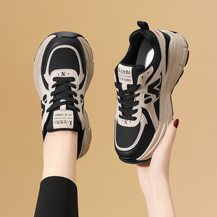 女鞋休闲运动鞋女款百搭2025新款秋冬款加绒老爹厚底鞋子增高软底