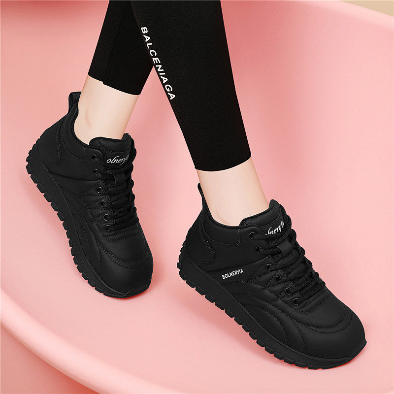 厚底高帮真皮棉鞋女2025新款秋冬旅游软底加绒短靴平底防滑妈妈鞋