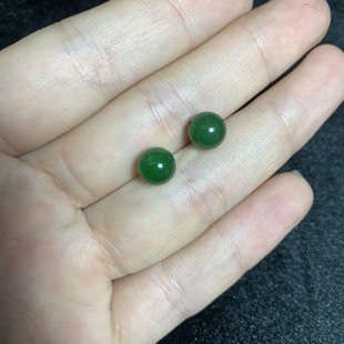 俄罗斯碧玉8mm半孔散珠单珠和田玉老料阳绿配珠DIY可镶嵌耳钉半孔