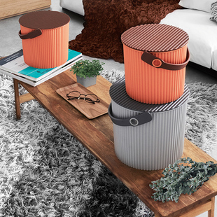 进口炫彩水桶玩具杂物收纳桶塑料儿童带盖可坐凳脏衣桶 日本原装