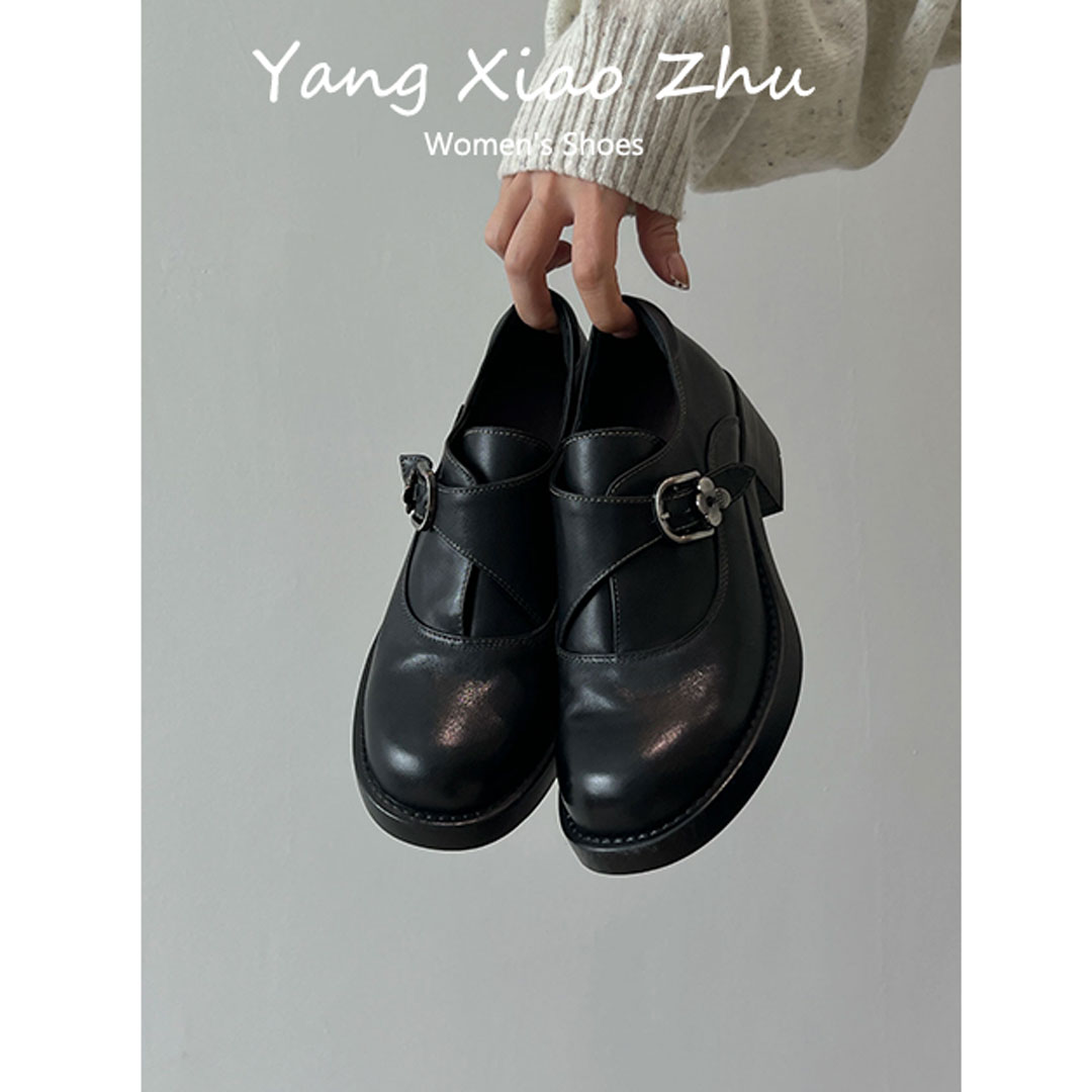 羊皮版~英伦风皮带扣粗跟乐福鞋