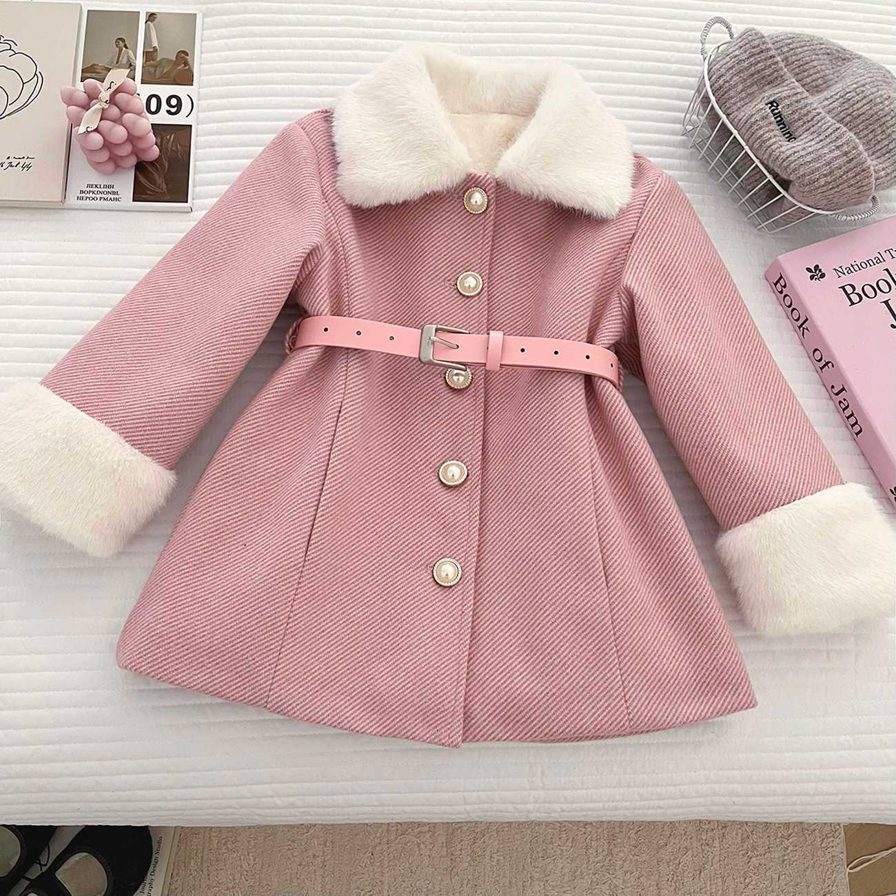 大毛领中长款收腰外套