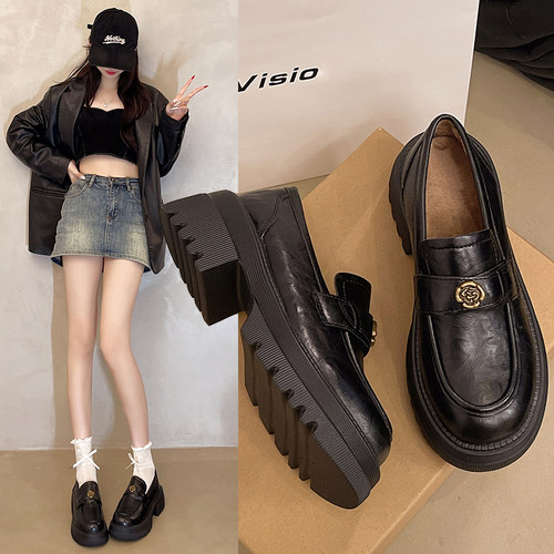 厚底乐福鞋女2026新款春秋显脚小山茶花小皮鞋增高小个子英伦单鞋