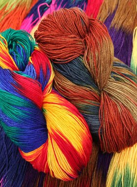 七彩段染彩虹中粗腈纶线手工编织DIY宝宝勾鞋子毛线勾毯子 钩针线