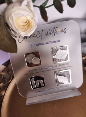 高级qrcode立牌脸书ins银色亚克力二维码收钱桌牌展示牌摆展会