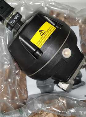 69020D1371411/N,69025D.32D.40D1375211/N，
盖米不锈钢气动阀