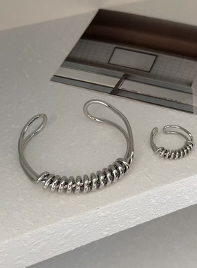 套装手镯戒指夸张个性潮流几何多层弹簧状手镯套装女士热销轻奢女