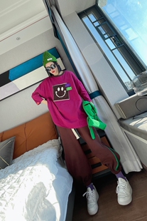 欧洲站中长款七分袖磨毛t恤女2021新款秋冬季宽松笑脸纯棉打底衫