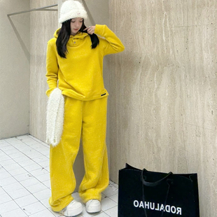 秋冬休闲时尚套装女宽松连帽加厚卫衣女大码运动休闲卫裤子两件套