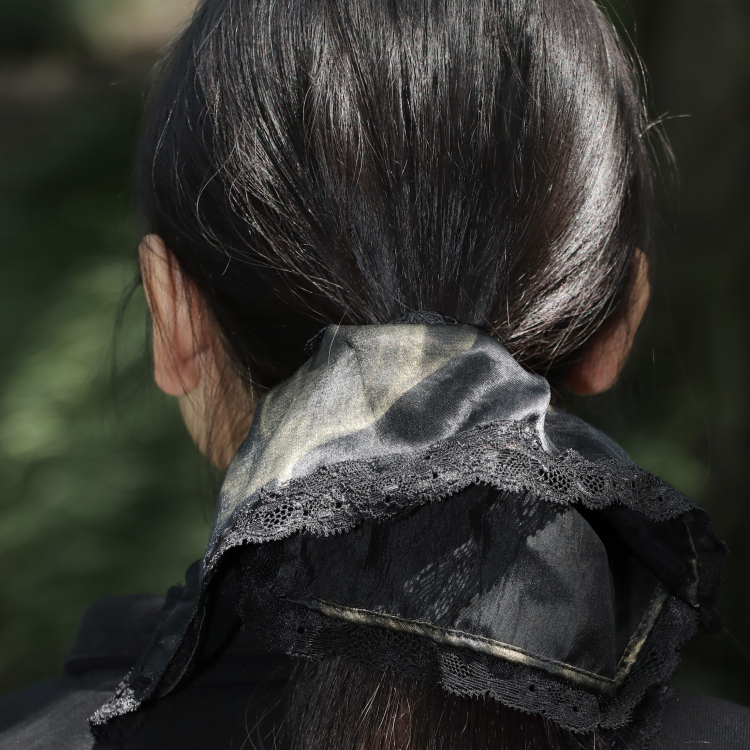 刘筠桐YUNTONG 墨绾 原创自制小众高级感蕾丝方巾发圈发饰