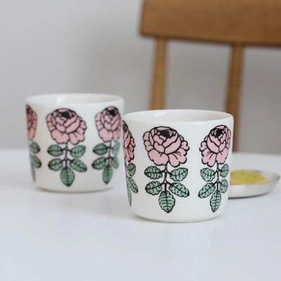 芬兰Marimekko粉玫瑰陶瓷餐具