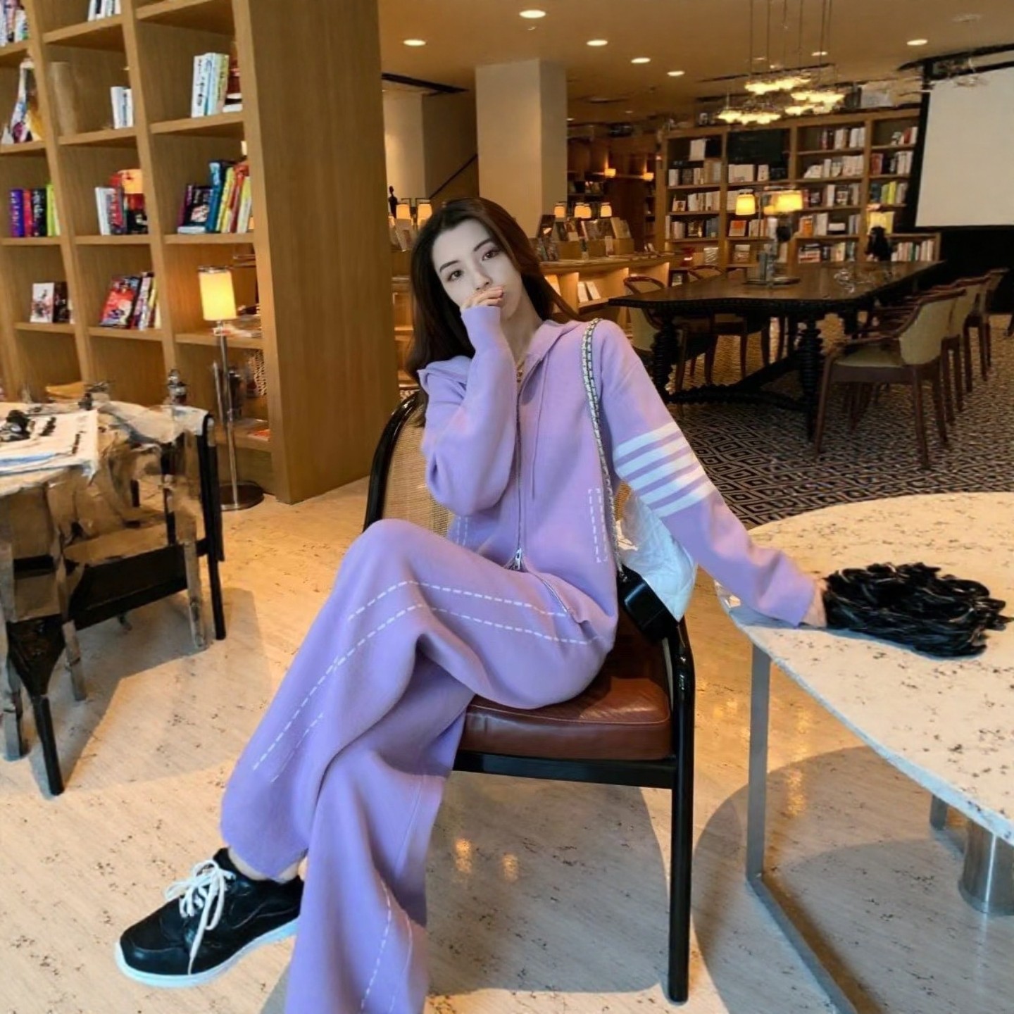 2024新款休闲运动套装女春季时尚洋气减龄针织显瘦女阔腿裤两件套