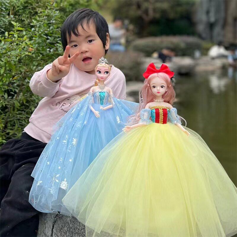 婚纱美瞳巴比娃娃钥匙扣挂件女孩礼培训机构物仿真公主儿童玩具