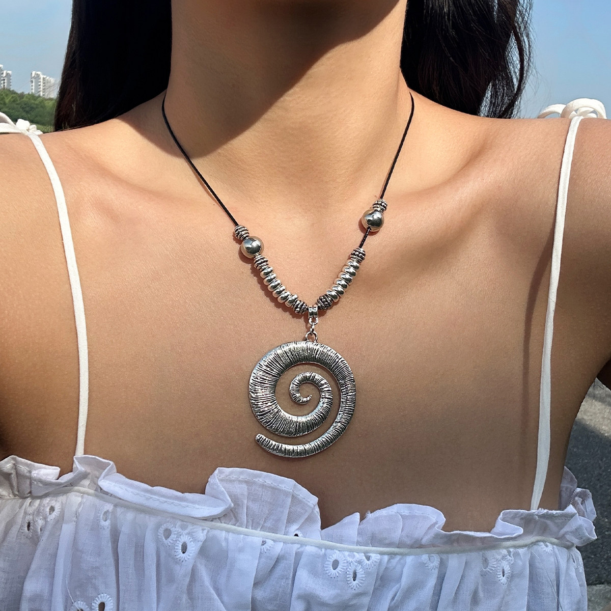 海星海螺螺旋吊坠蜡线项链女欧美简约复古时尚网红外出旅行锁骨链