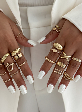 24件套金属戒指套装 2025冬季欧美时尚小众设计叠戴指环组合潮人