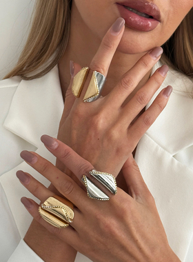 几何镶钻卷边戒指女 2026春夏新潮时尚小众设计网红凸造型饰品酷