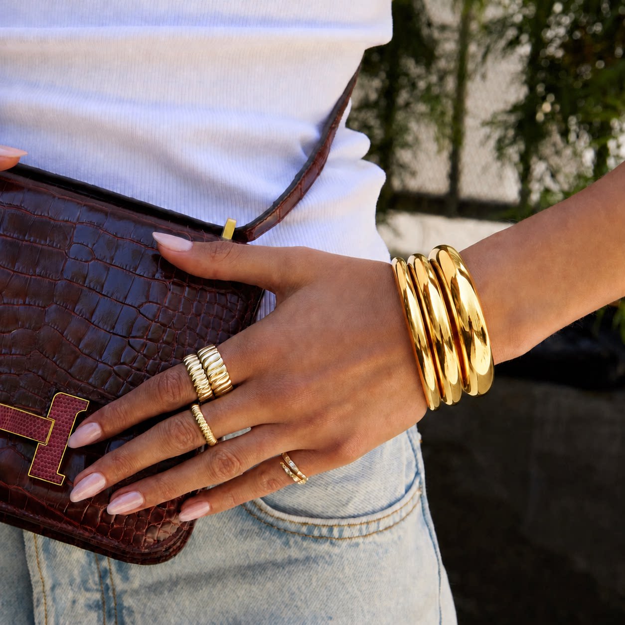 不锈钢光面手镯女 2026秋冬新潮简约时尚网红日常搭配服装首饰品