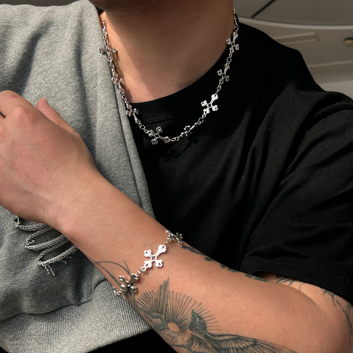 男款复古十字架手链项链男士欧美嘻哈小众设计个性锁骨链跨境饰品