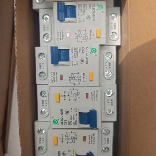 可维修乾隆QLB2L-63R漏电保护器，63A，220V，50