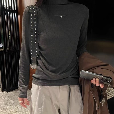 WT半高领打底衫女秋冬款时尚显瘦百搭弹力前面字母长袖T恤上衣INS