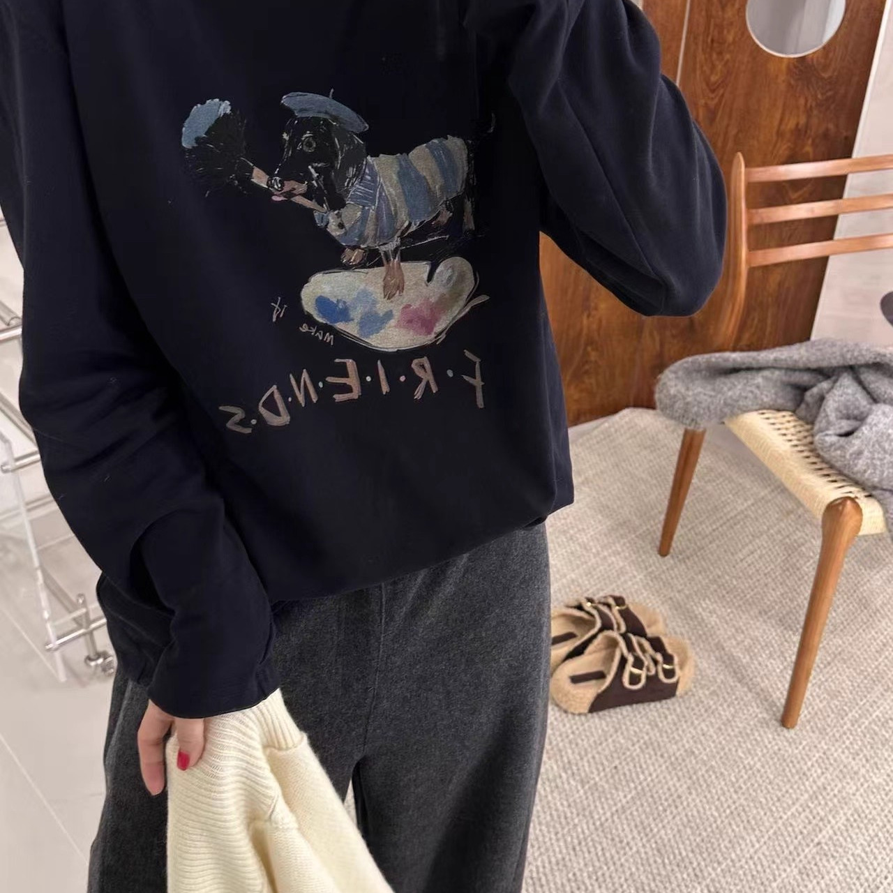 one25999磨毛长袖T恤女2025秋冬韩系简约藏青色卡通小狗打底衫潮