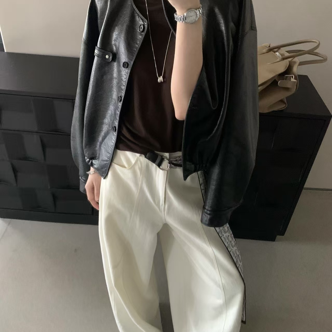 卡蔓诗30515-1长袖皮衣外套女秋款短款小个子时尚机车PU皮上衣KMS