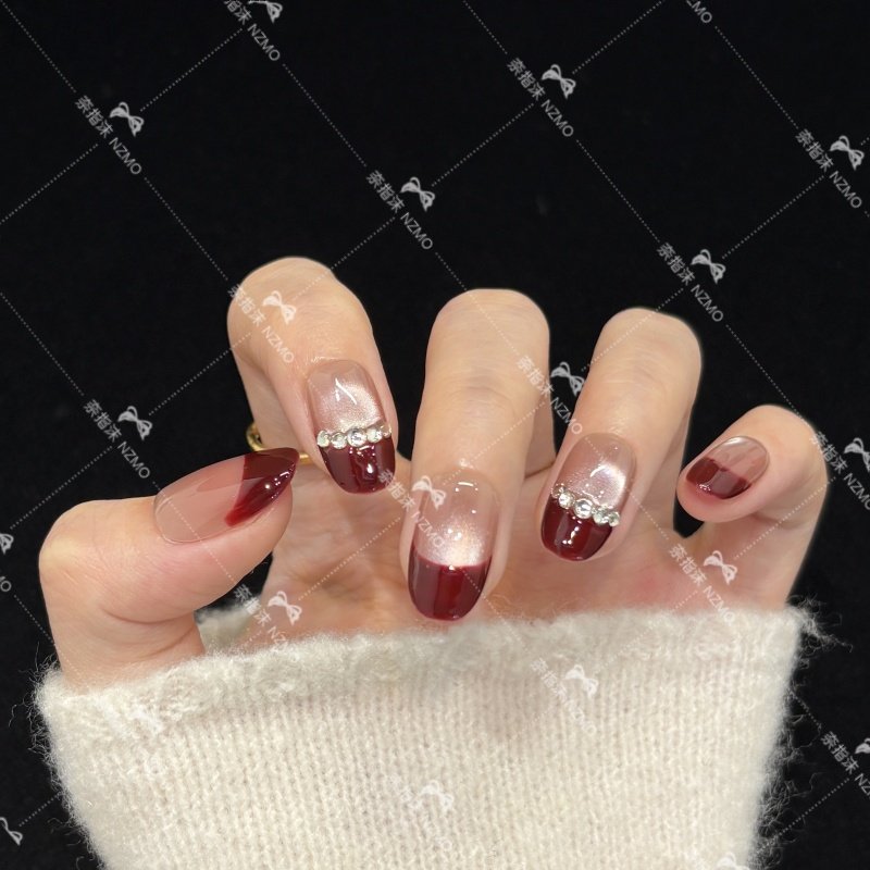 【L128】酒红法式新款显白碎钻拼搭新年纯手工短款穿戴甲,彩妆/香水/美妆工具,穿戴甲/甲片,淘宝优惠券,粉丝福利购,淘宝优惠卷