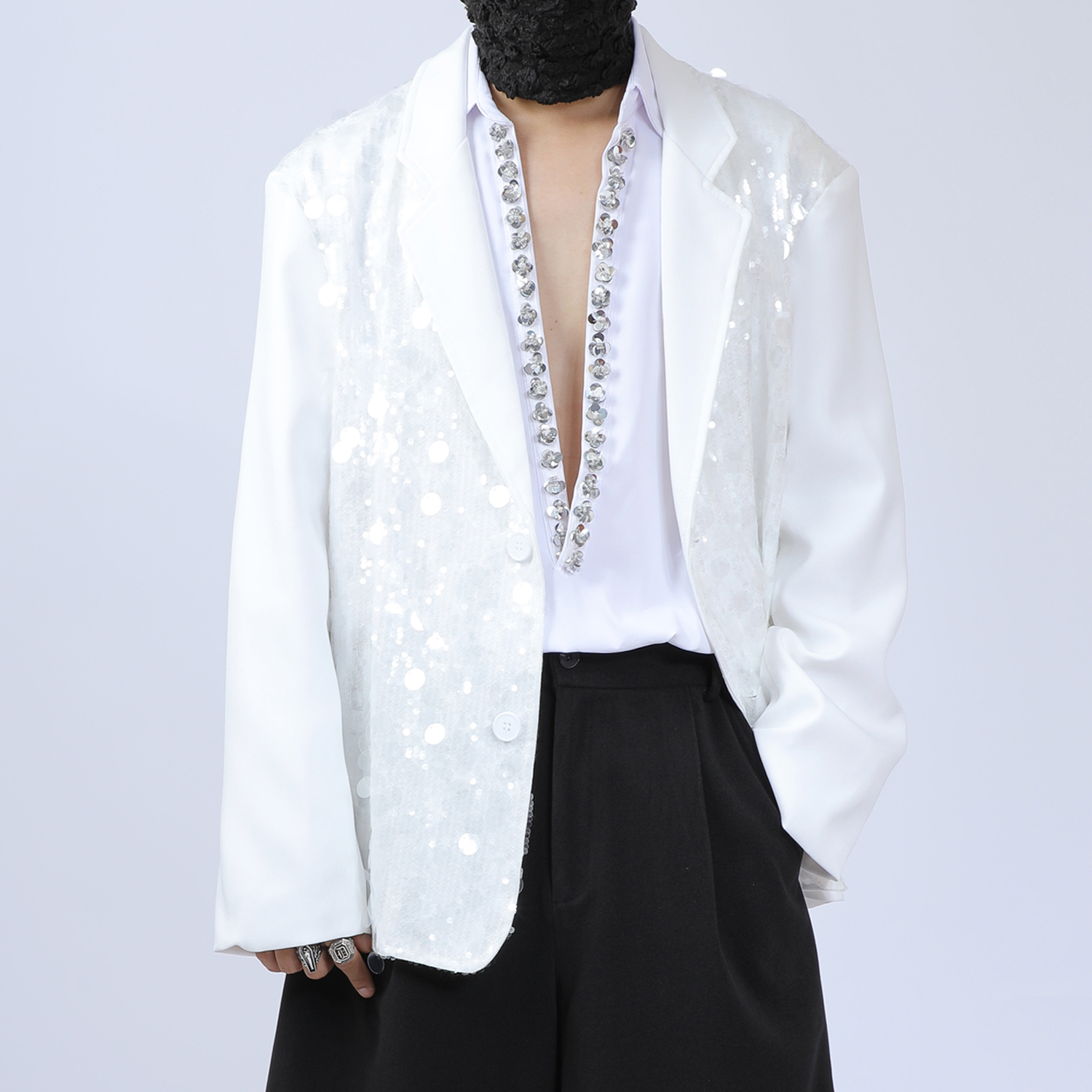 原创男装西服大码外套小众轻奢时尚亮片白色休闲礼服舞台轰趴西装
