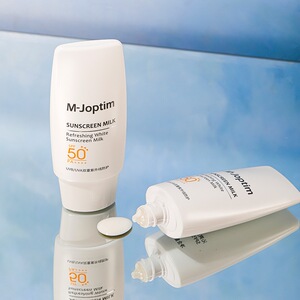 魔介沁爽美白防晒霜