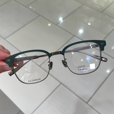 ZOFF厚重感惠灵顿钛框架近视眼镜